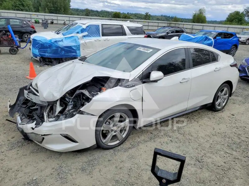 2017 Chevrolet Volt photo