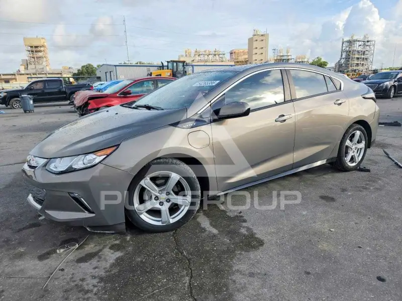 2017 Chevrolet Volt photo
