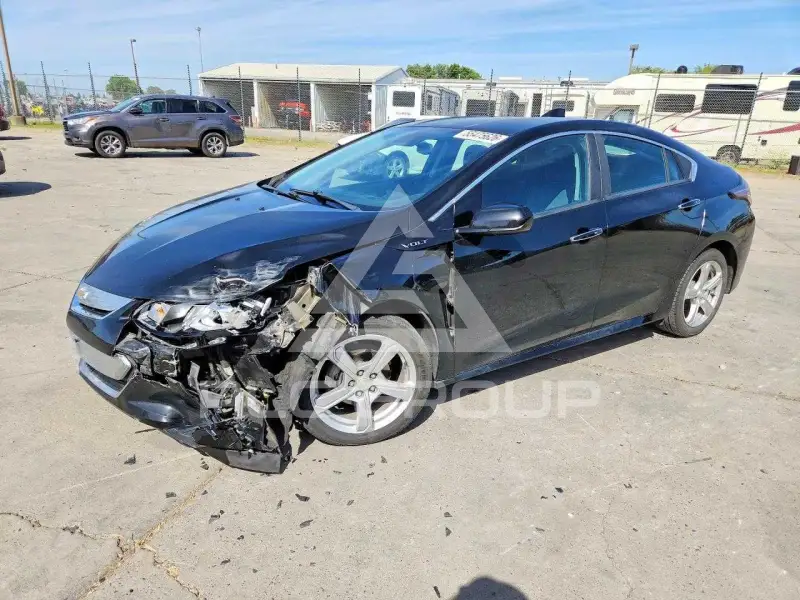 2017 Chevrolet Volt photo