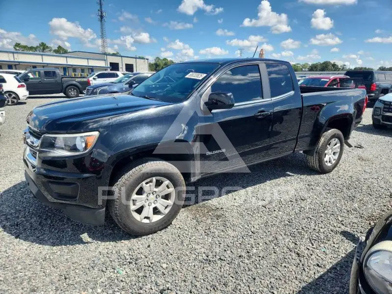 2017 Chevrolet Colorado photo