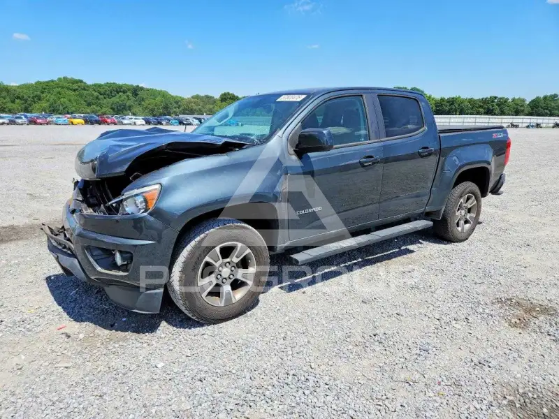 2017 Chevrolet Colorado photo