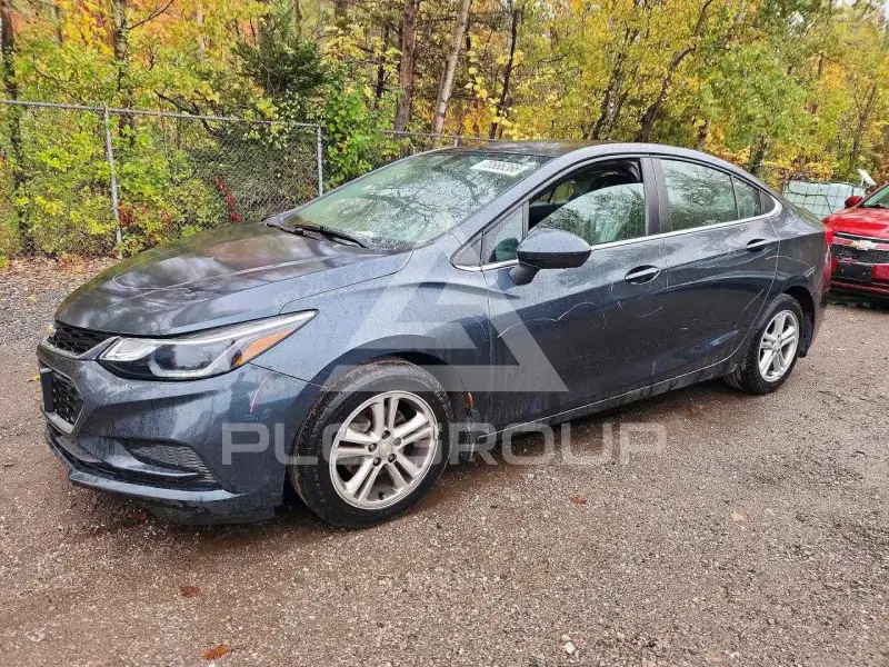 2017 Chevrolet Cruze photo