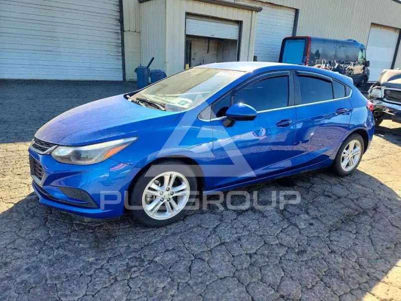 2017 Chevrolet Cruze photo