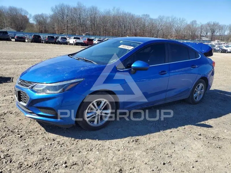 2017 Chevrolet Cruze photo