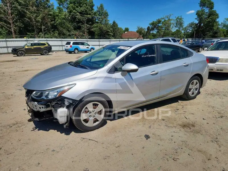 2017 Chevrolet Cruze photo