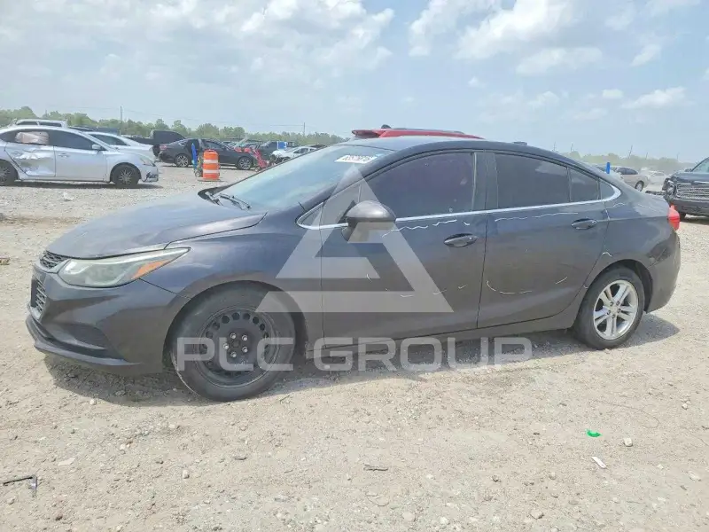 2017 Chevrolet Cruze фото