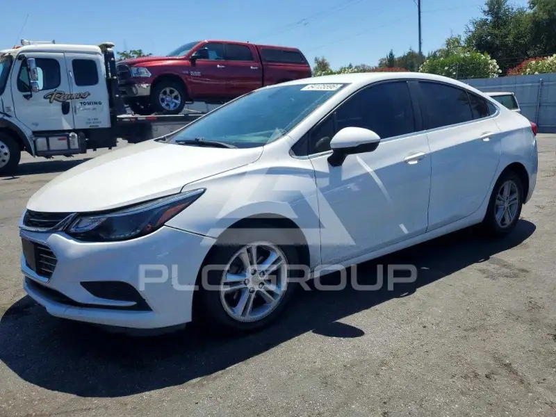 2017 Chevrolet Cruze фото