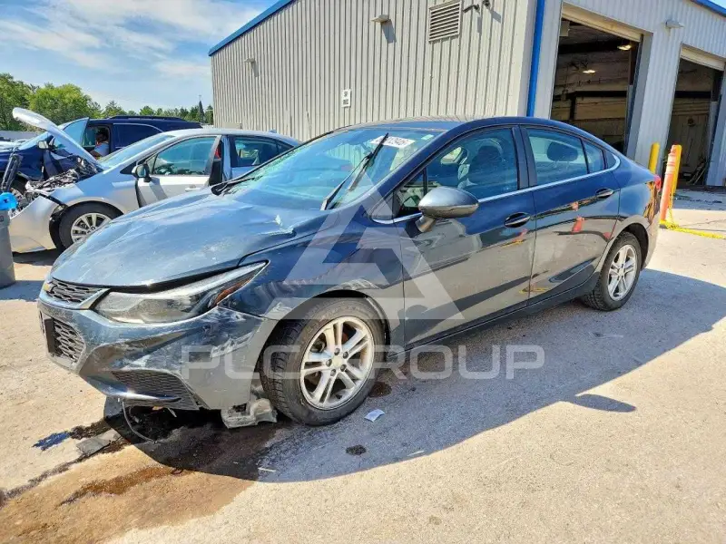 2017 Chevrolet Cruze фото