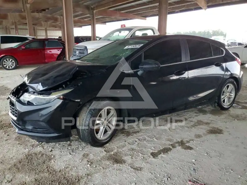 2017 Chevrolet Cruze photo