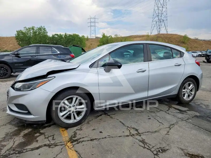 2017 Chevrolet Cruze фото