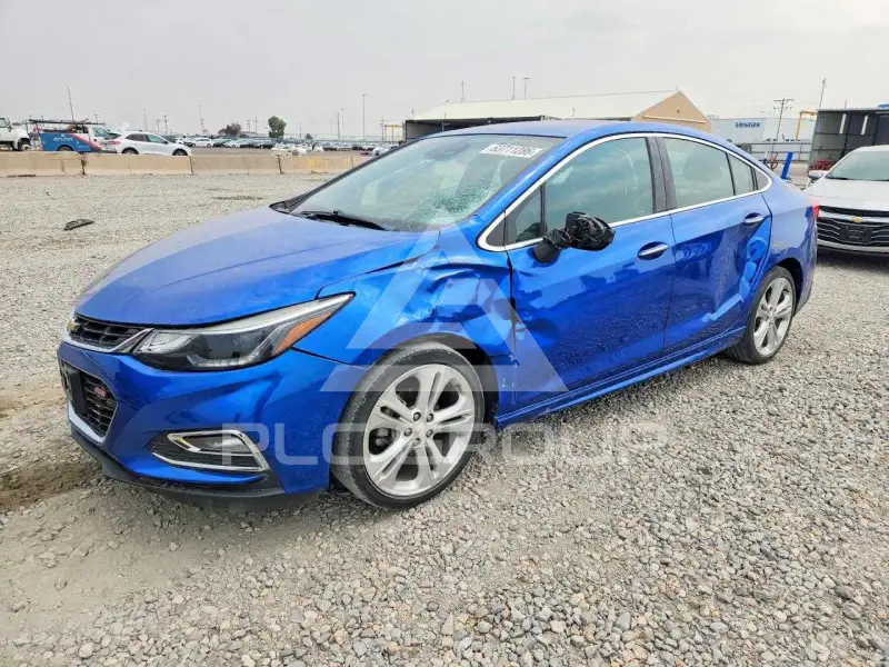 2017 Chevrolet Cruze photo