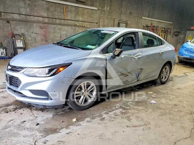 2017 Chevrolet Cruze фото
