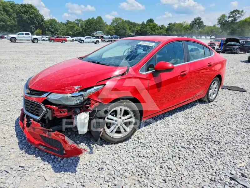 2017 Chevrolet Cruze photo