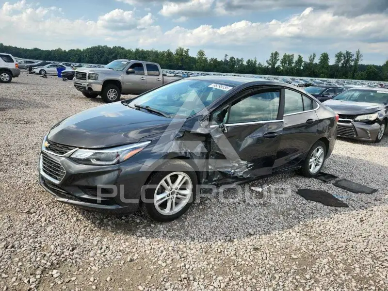 2017 Chevrolet Cruze photo