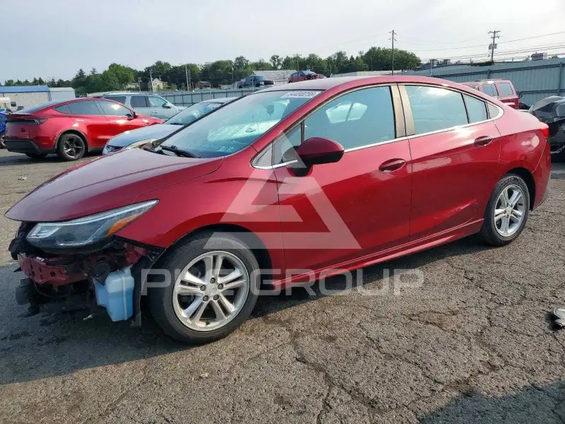 2017 Chevrolet Cruze photo