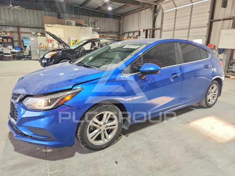 2017 Chevrolet Cruze фото