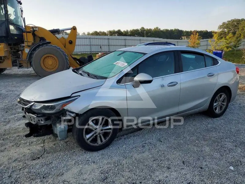2017 Chevrolet Cruze фото