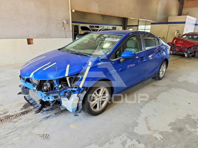 2017 Chevrolet Cruze photo
