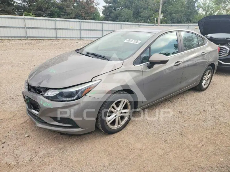 2017 Chevrolet Cruze фото