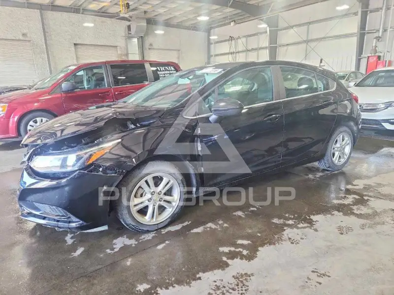 2017 Chevrolet Cruze фото