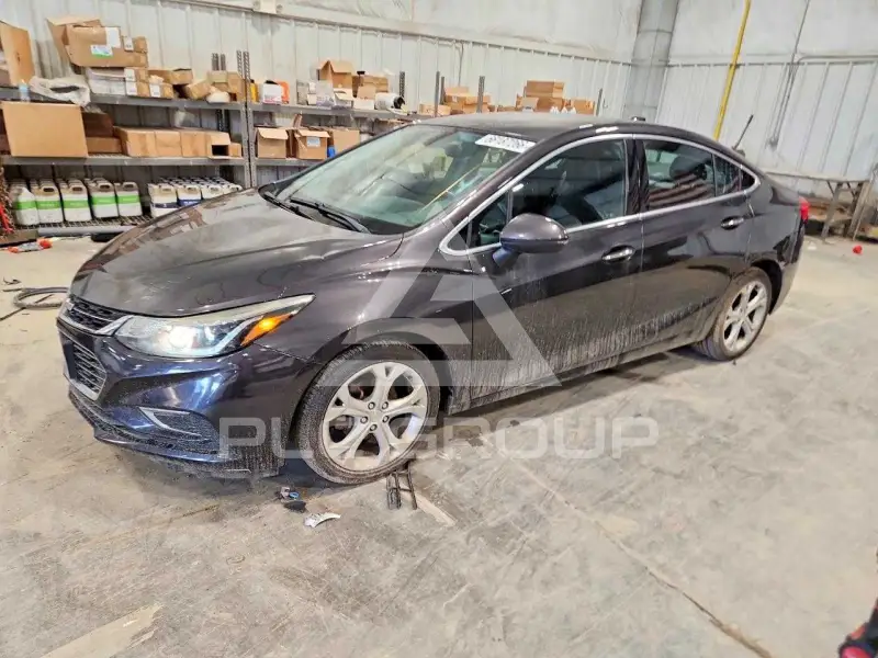 2017 Chevrolet Cruze photo