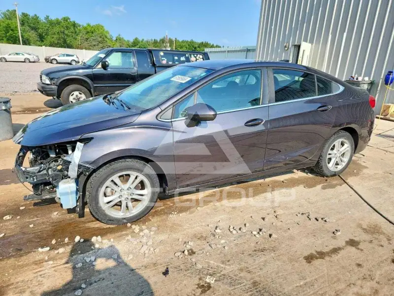 2017 Chevrolet Cruze фото