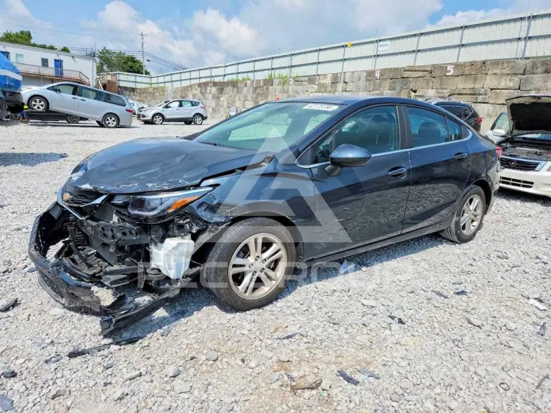 2017 Chevrolet Cruze фото