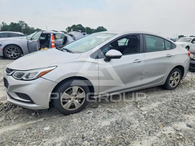 2017 Chevrolet Cruze фото