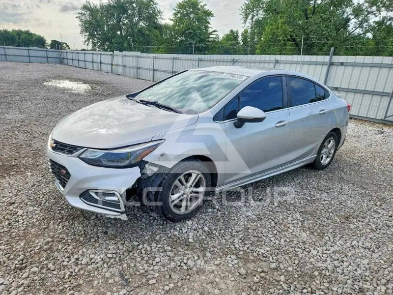 2017 Chevrolet Cruze фото