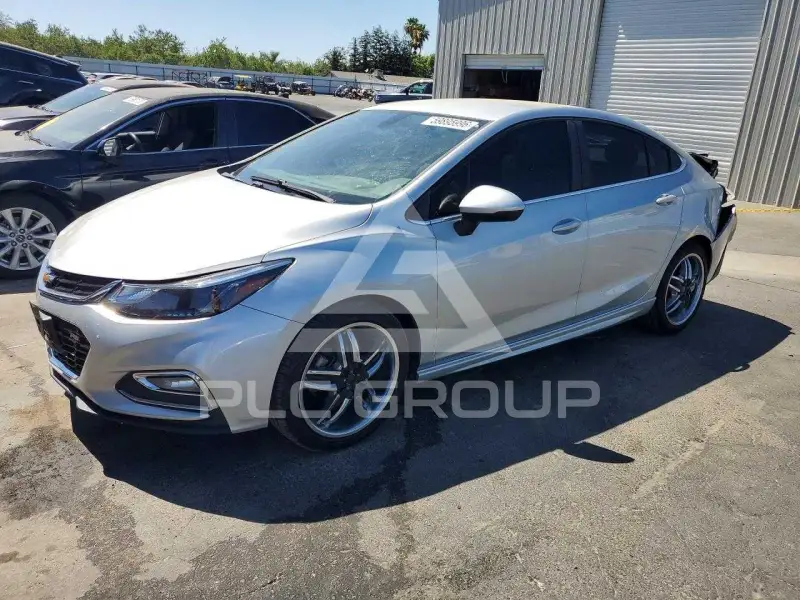 2017 Chevrolet Cruze фото