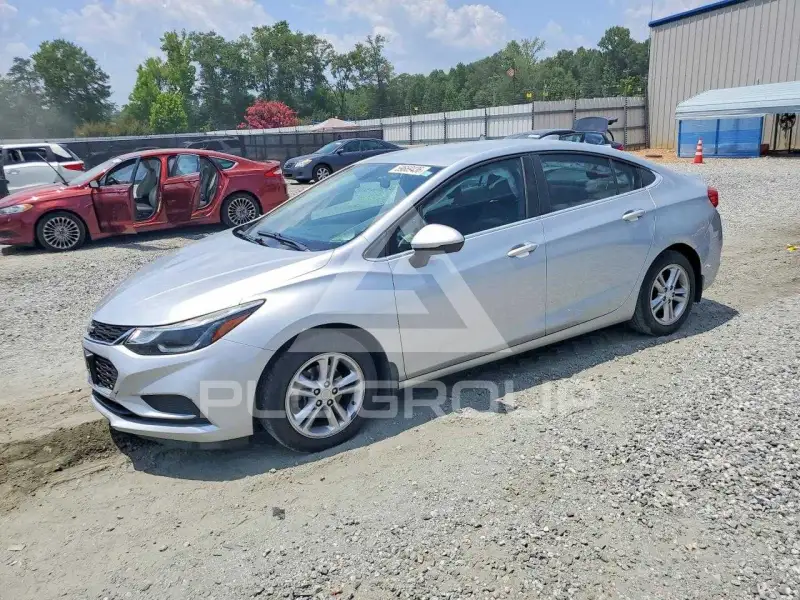 2017 Chevrolet Cruze фото