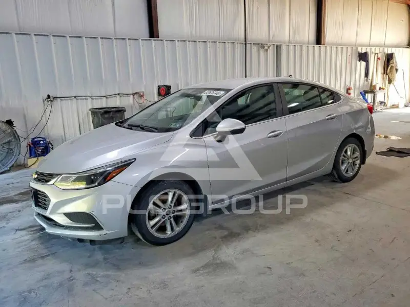 2017 Chevrolet Cruze фото