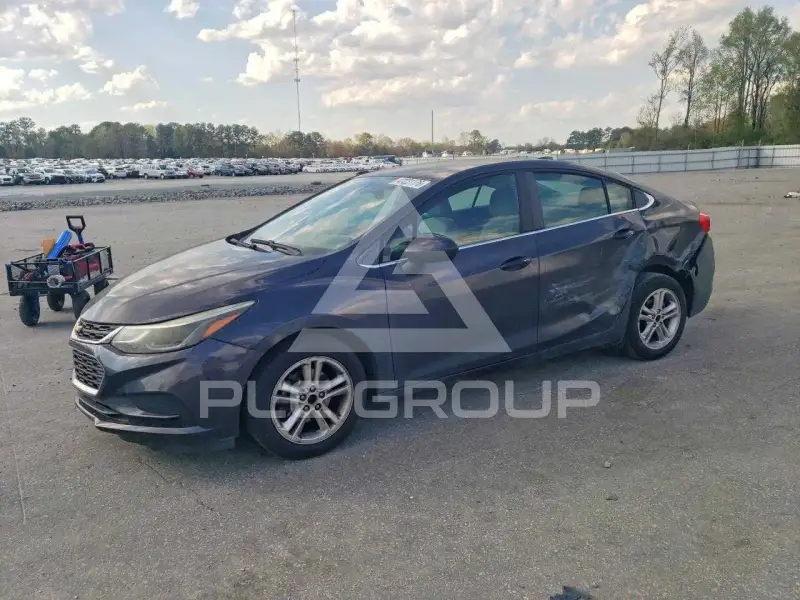 2017 Chevrolet Cruze фото