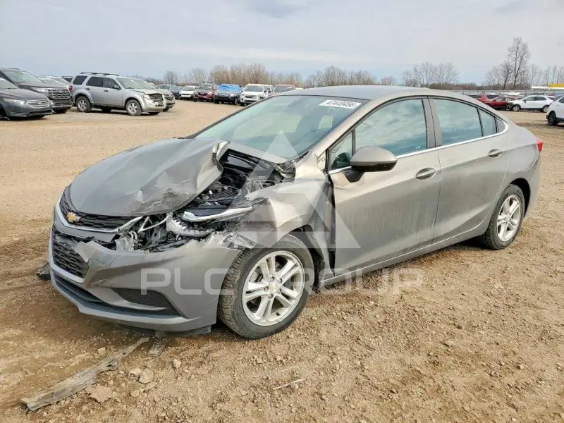 2017 Chevrolet Cruze photo