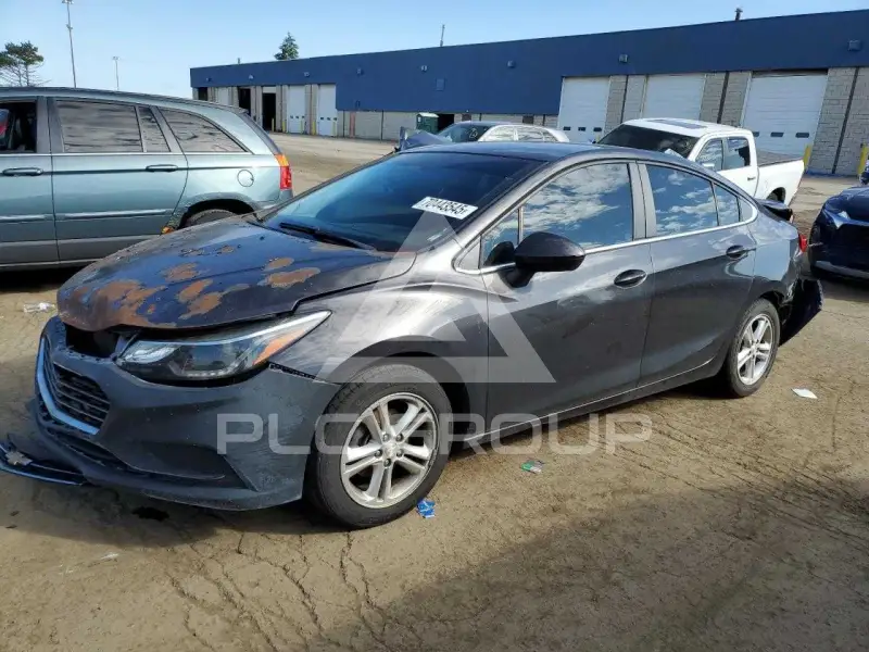 2017 Chevrolet Cruze photo