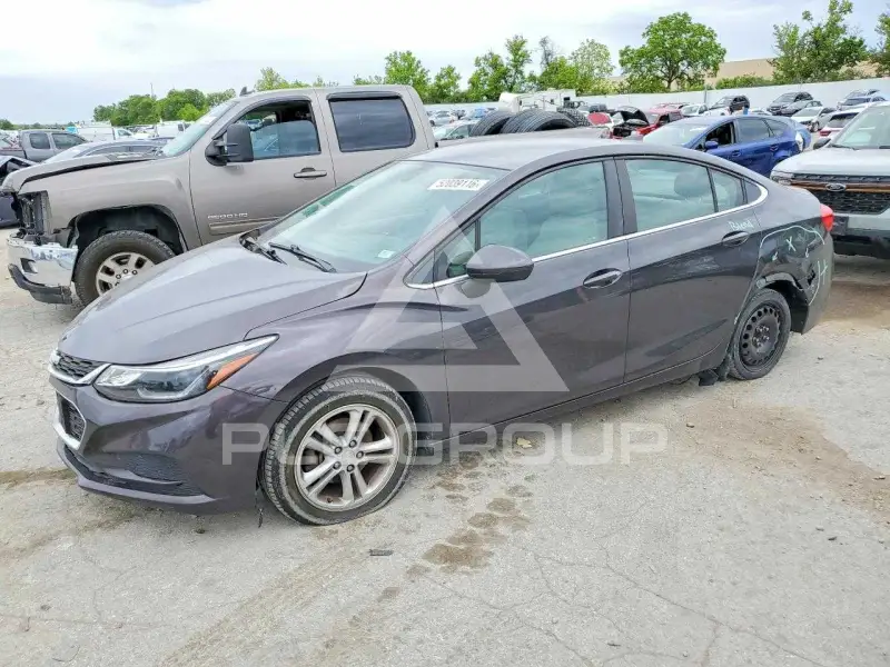 2017 Chevrolet Cruze фото