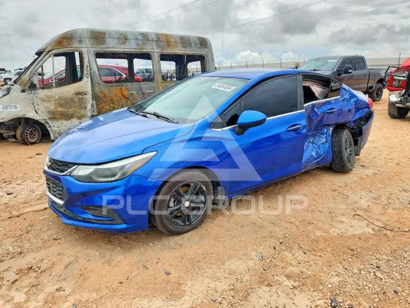2017 Chevrolet Cruze photo