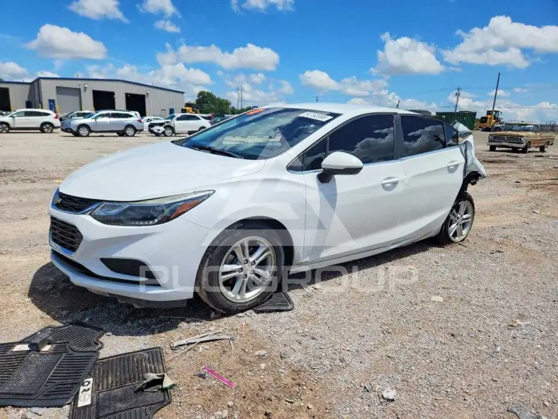 2017 Chevrolet Cruze фото