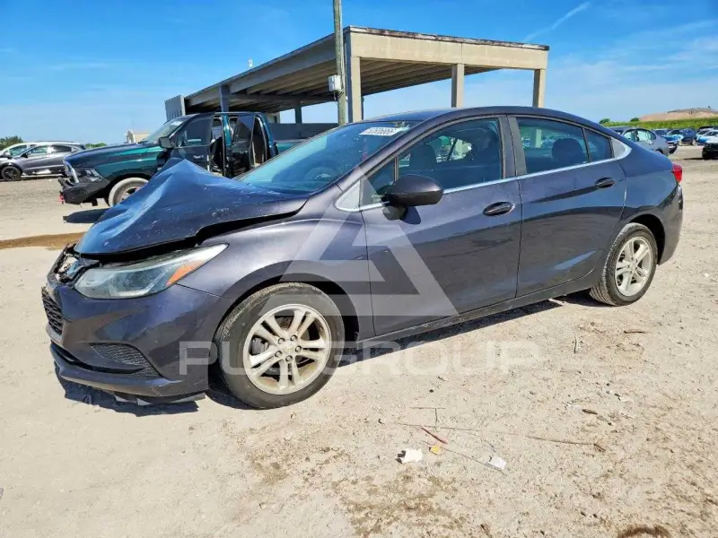 2017 Chevrolet Cruze фото