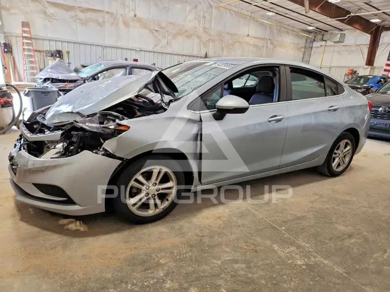 2017 Chevrolet Cruze фото