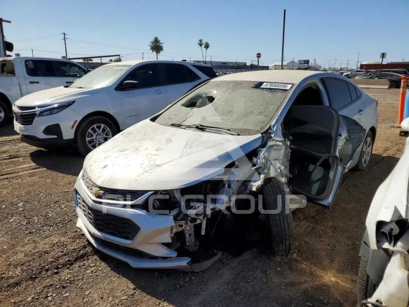 2017 Chevrolet Cruze photo