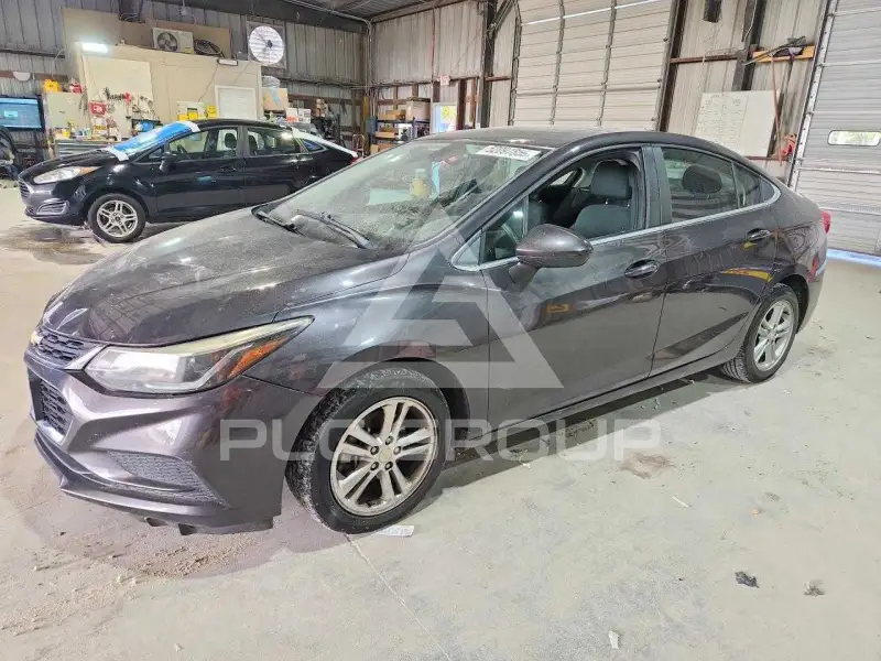 2017 Chevrolet Cruze фото