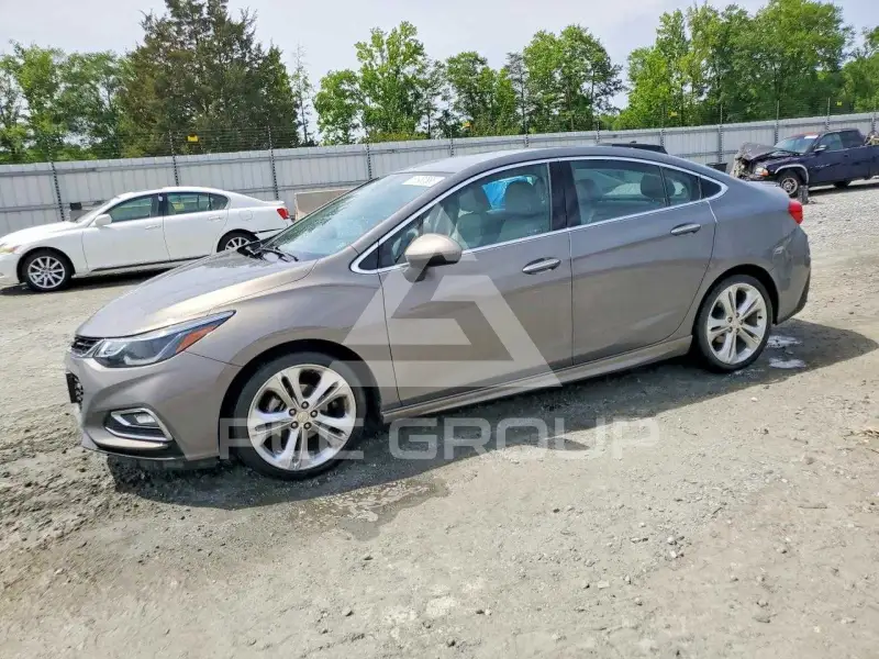 2017 Chevrolet Cruze фото