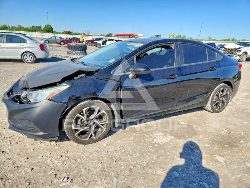 2017 Chevrolet Cruze фото