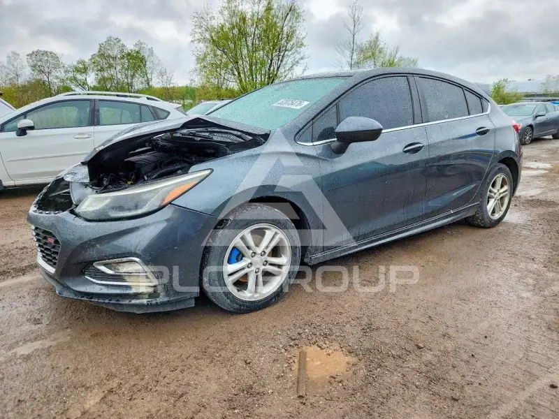 2017 Chevrolet Cruze photo