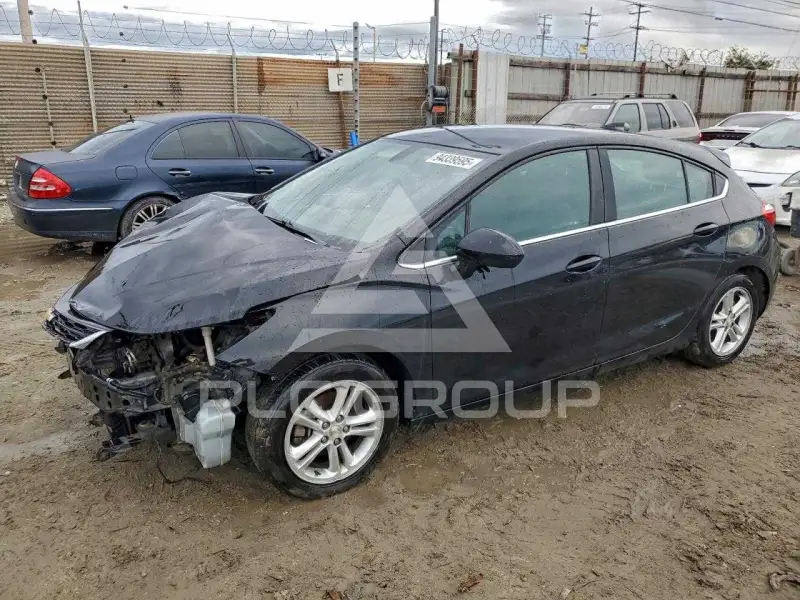 2017 Chevrolet Cruze фото