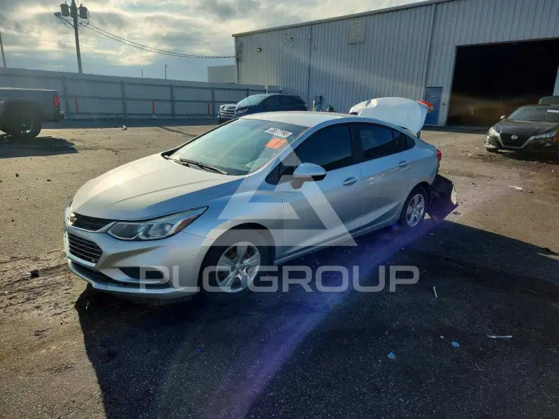 2017 Chevrolet Cruze фото