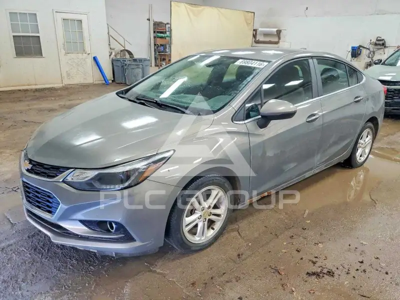 2017 Chevrolet Cruze photo