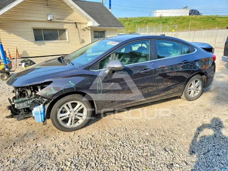 2017 Chevrolet Cruze фото