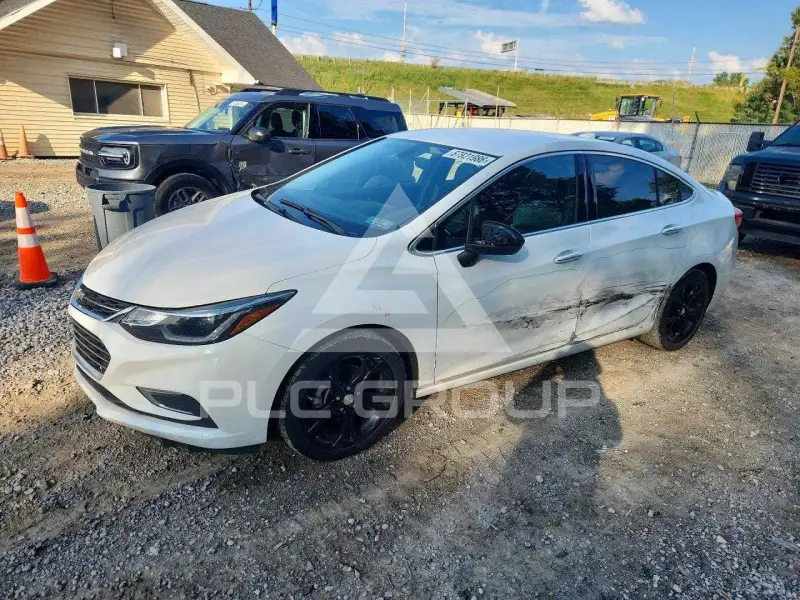 2017 Chevrolet Cruze фото